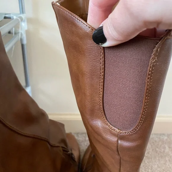 ONE DAY ONLY-Brown Knee-High Boots - Picture 4 of 9